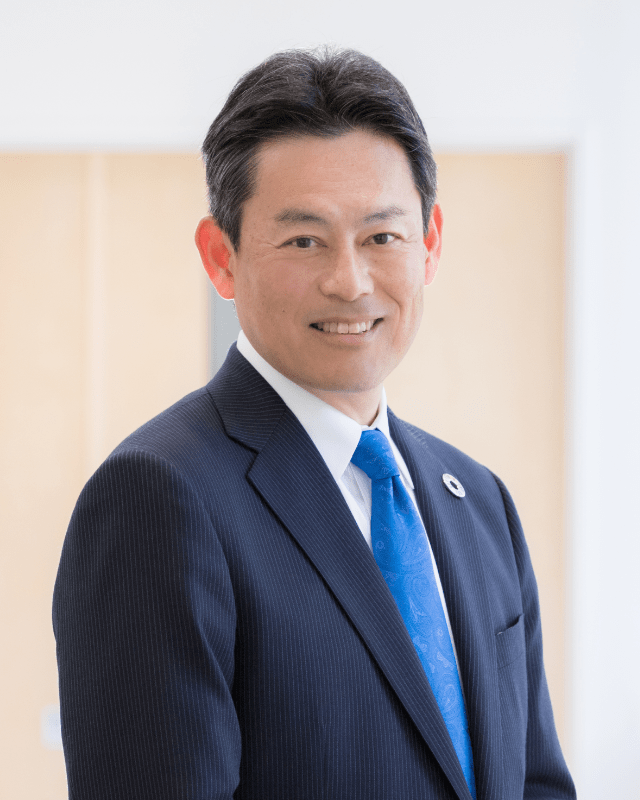 代表取締役社長　荒川健